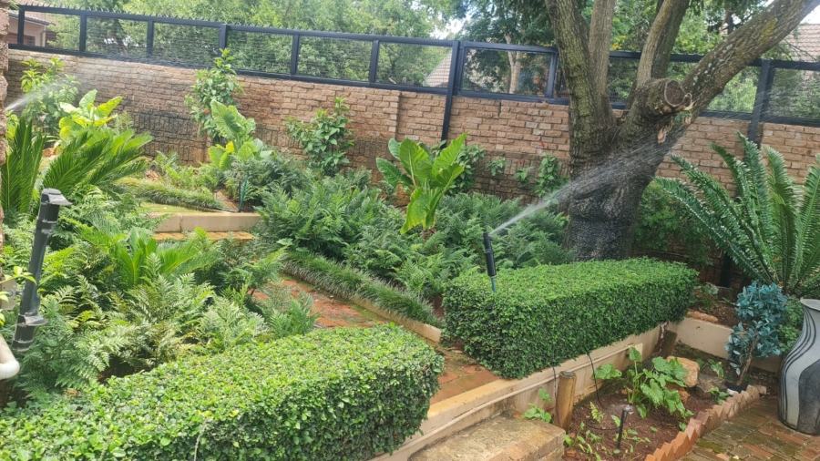 7 Bedroom Property for Sale in Cashan North West